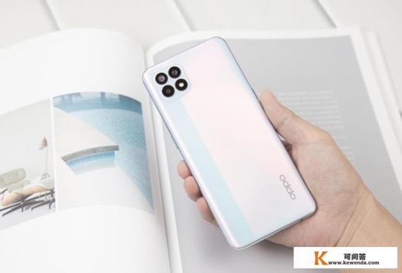 oppo Reno4 se性价比怎么样
