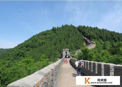 在成都市区内，值得游玩的山美水美之地有哪些