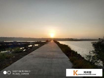 去海南旅游应该必备哪些东西啊