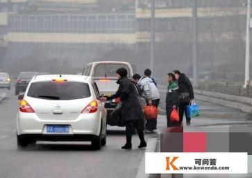 在乌鲁木齐跑出租车或者跑私家车，每个月能挣多少