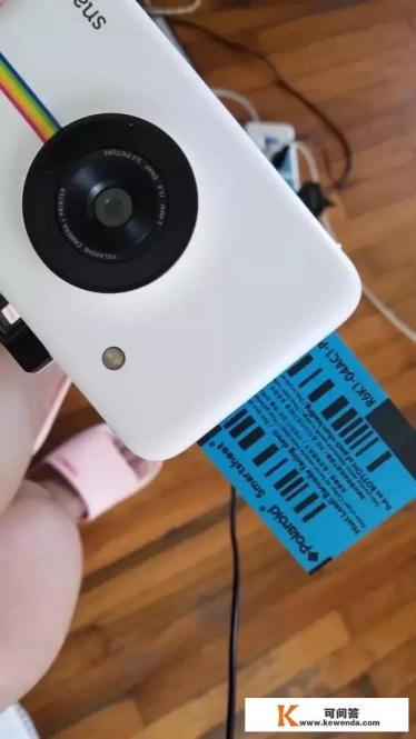 一拍照就有照片出来的相机叫什么
