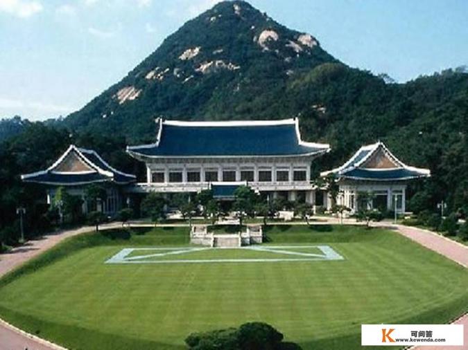 李明博深夜被捕，韩国保守派会反扑吗