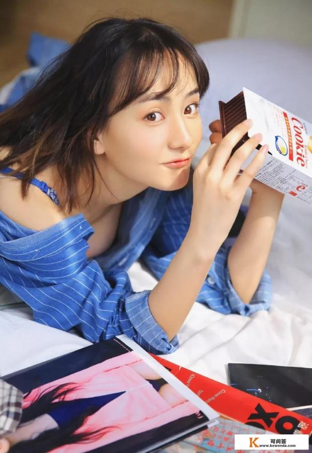 作为摄影师旅行时遇到很有气质的美女，你会邀请她拍人像写真吗