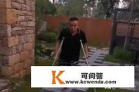 近日63岁演员潘长江因拍戏左脚骨折，说说你对他的电影的看法。