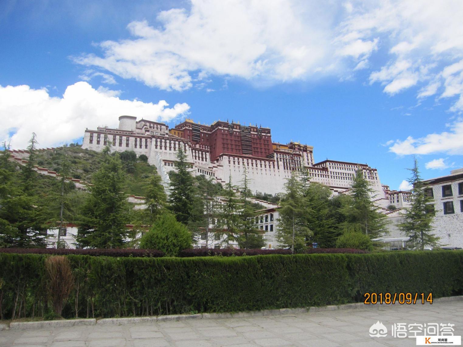 关于对自己家乡旅游景点的意见与看法