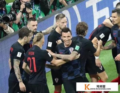 英国绅士带的只有一个镜片的眼镜叫什么?哪有卖