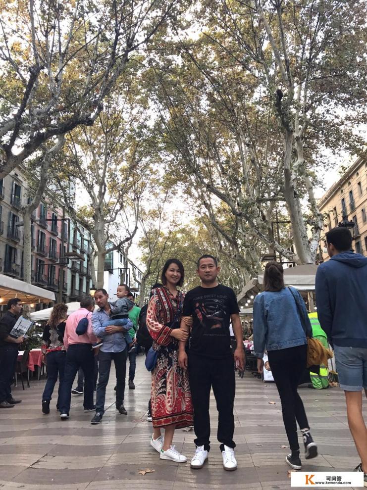 跟旅游团去西班牙旅游要多少钱 跟旅游团去西班牙旅游要多少钱