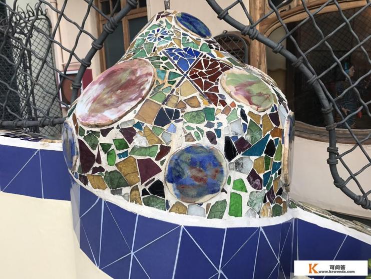 跟旅游团去西班牙旅游要多少钱 跟旅游团去西班牙旅游要多少钱