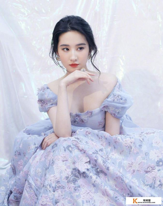 《梦华录》中，赵盼儿、宋引章都曾为官伎，这伎与妓有何区别