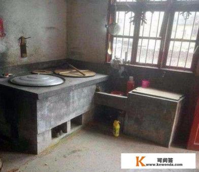 农村不让用灶台，都是天然气，老人怎么办