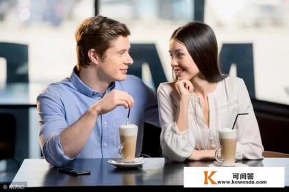 男朋友经常跟他表姐一起吃饭、看电影、吃夜宵,刚跟他吵了一架我错了吗 男朋友经常跟他表姐一起吃饭、看电影、吃夜宵,刚跟他吵了一架我错了吗