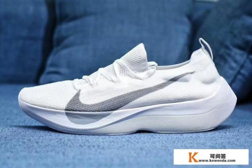 运动鞋与休闲鞋有什么区别 运动鞋与休闲鞋有什么区别