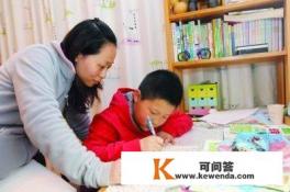 在你记忆里，第一次看过的一本课外书或者小说，连环画，小人书的名字叫什么