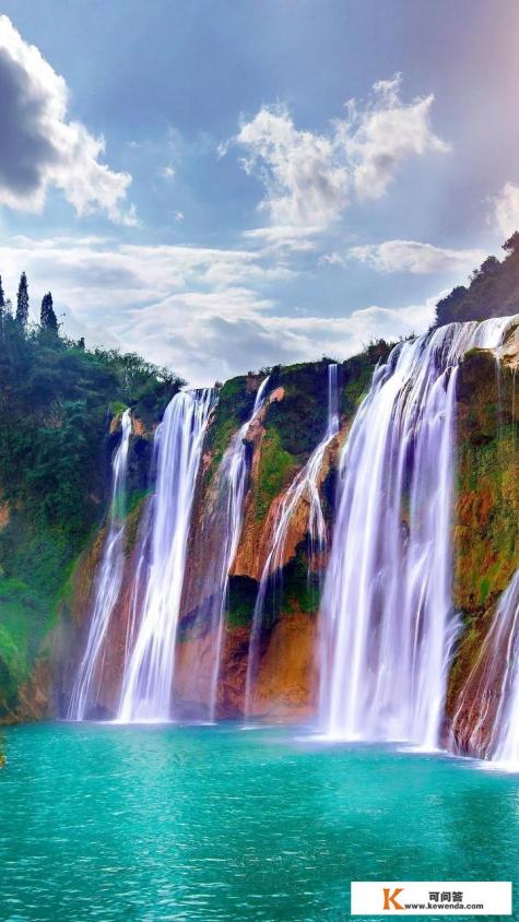 请问过年在兰州出发去成都自驾，有推荐的地方吗