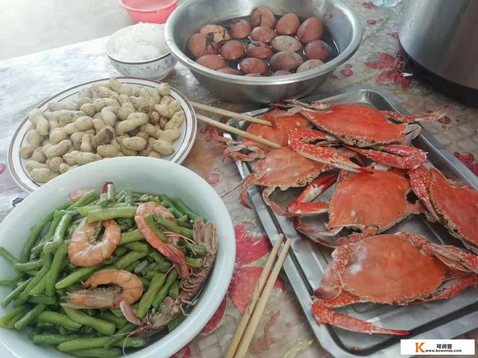 谁知道日照和青岛哪个地方的海哪个更好呢?都有哪些玩的地方呢 谁知道日照和青岛哪个地方的海哪个更好呢?都有哪些玩的地方呢